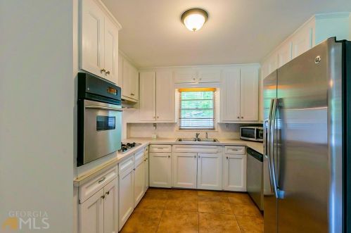 2156 Medfield Trl, Atlanta GA  30345-3026 exterior