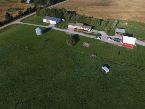 2332 County Rd, Malmo, NE 68040-4046