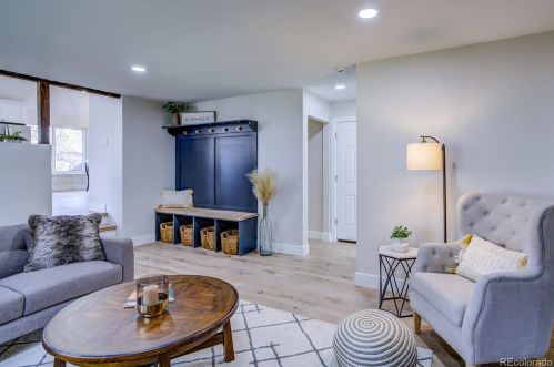 7959 Vincennes Way, Englewood CO  80112-3332 exterior