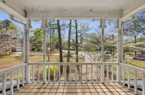 2001 Hampton Trl, Conyers GA  30013-2347 exterior