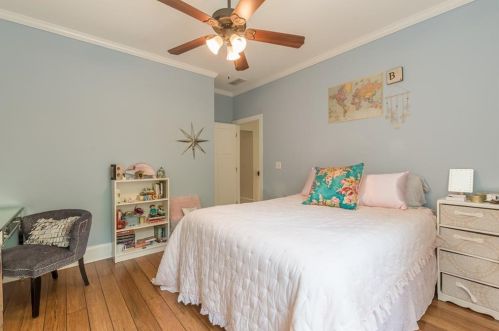 1648 Beacon Hill Blvd, Atlanta GA  30329-2556 exterior