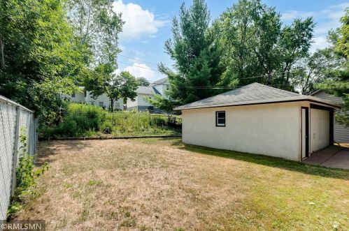 1260 Clarence St, Saint Paul MN  55106-2062 exterior