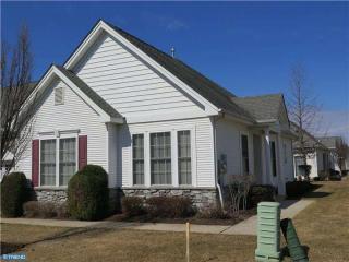 21 Meadowlark Dr, Trenton, NJ 08690-3555