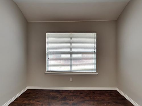 8720 Prairie Dawn Dr, Fort Worth TX  76131-3362 exterior