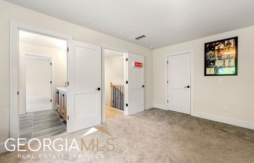 1666 Connally Dr, Atlanta GA  30344-1166 exterior