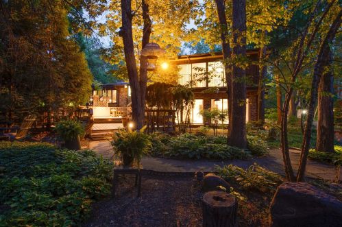 2740 Edgewood Ln, Bannockburn IL  60015-1617 exterior