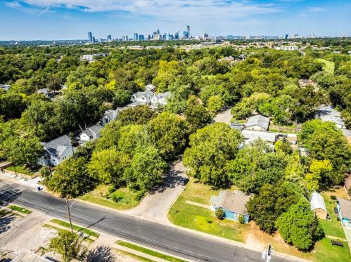 3504 Charles St, Austin, TX 78702-3109