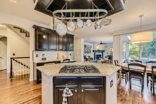 19113 Fair Dr, Aurora CO 80016-6176 exterior