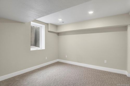 1884 Elm St, Denver CO  80222-4440 exterior