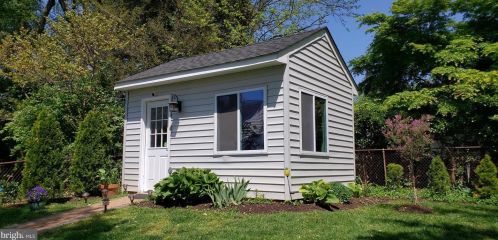 903 Robin Rd, Silver Spring MD  20901-1872 exterior