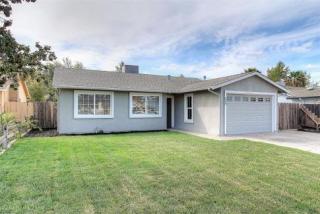 639 Fallenleaf Ln, Manteca, CA 95336-3647
