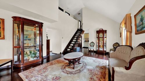 223 Seabury Rd, Lemont IL  60440-2411 exterior