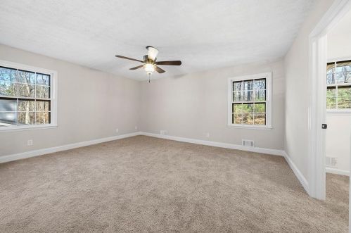 3740 High Pt Ln, Atlanta GA  30331-7906 exterior