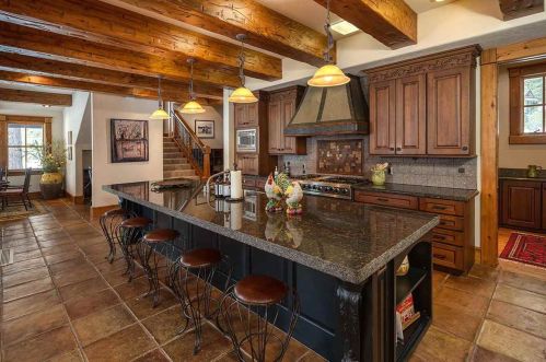 10237 Dick Barter, Truckee CA  96161-5172 exterior