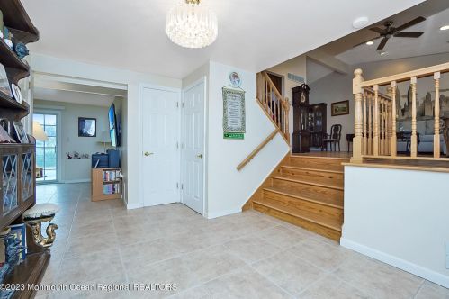 39 Bertrand St, Old Bridge, NJ 08857-2533