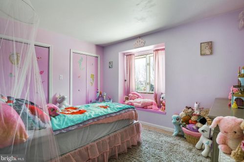 2735 Ritner Hwy, Carlisle PA  17015-9428 exterior