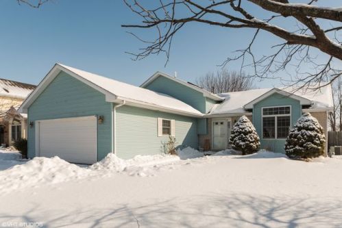 25125 Blackthorne Rd, Wilton Center, IL 60442-9150