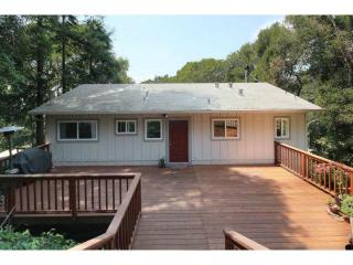 160 Ross Rd, Aptos, CA 95003-9757