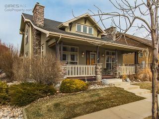 330 Olympia Ave, Longmont, CO 80504-2327
