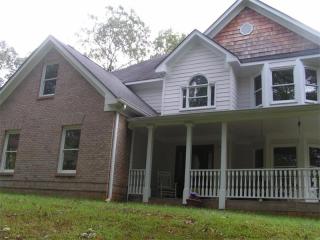 773 Old Kerns Rd, Dawsonville, GA 30534-8183