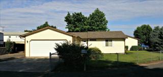 1815 Solar Hills Dr, Clarkston, WA 99403-1374