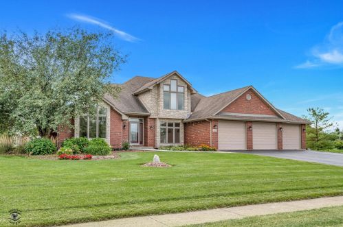 22359 Country Ln, Mokena, IL 60451-8502