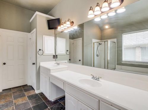 1600 Mdw Ave, Argyle TX 76226-6628 exterior