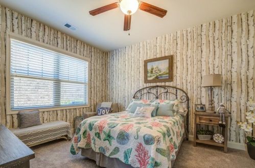 1558 Renaissance Dr, Conyers GA  30012-3895 exterior