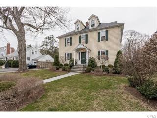 155 Rowland Rd, Fairfield, CT 06824-6622