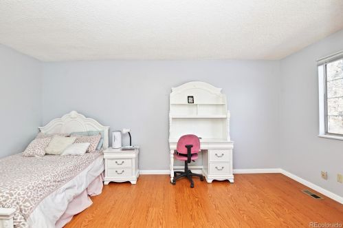 848 Naples Way, Aurora CO 80017-3170 exterior