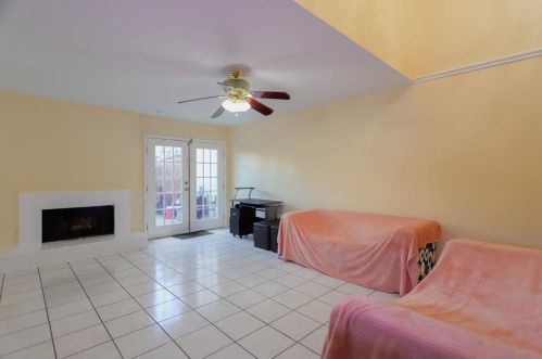 9826 Amberton Pkwy, Dallas, TX 75243-2016