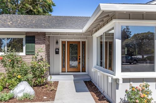 1342 Hollenbeck Ave, Sunnyvale, CA 94087-4235