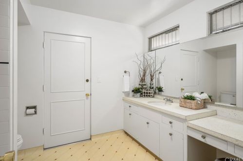 14111 Clarissa Ln, Santa Ana CA  92705-3230 exterior