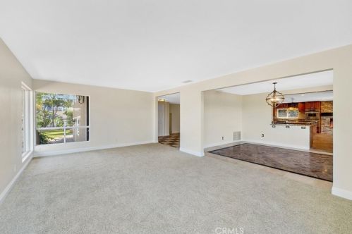473 Country Hill Rd, Anaheim CA  92808-1353 exterior