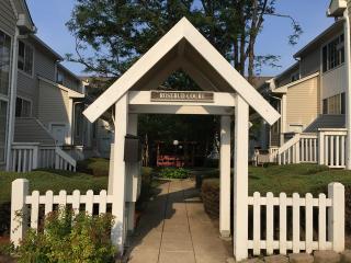 301 Rosebud Ct, Lemont IL  60440-2874 exterior