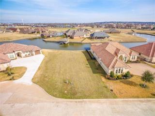 1605 Malibu Bay Ct, Granbury, TX 76048-1499