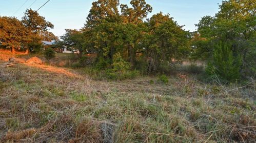 373 Nocona Dr, Nocona TX 76255-9272 exterior