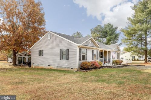 950 Willis Proffitt Rd, Mineral, VA 23117-3839