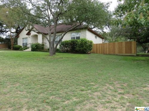 619 Gloria Dr, Seguin TX  78155-5823 exterior