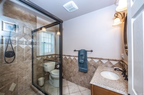 1851 Random Dr, Anaheim CA  92804-2664 exterior