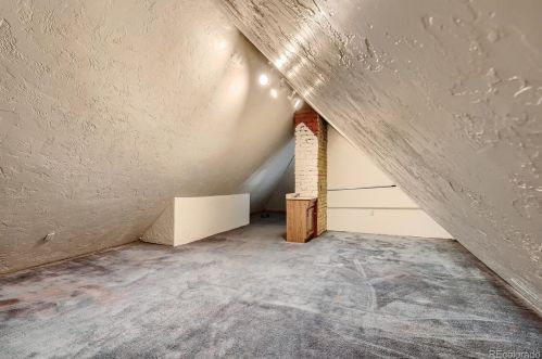 1007 Hazel Ct, Denver CO 80211-4047 exterior