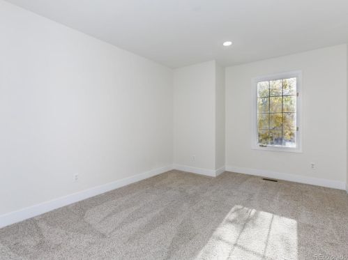 16223 Belleview Dr, Aurora CO  80015-4157 exterior