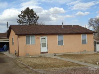 2005 13th St, Pueblo, CO 81001-2801