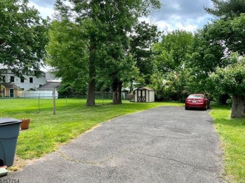 35 Union Ave, Cranford, NJ 07016-2118