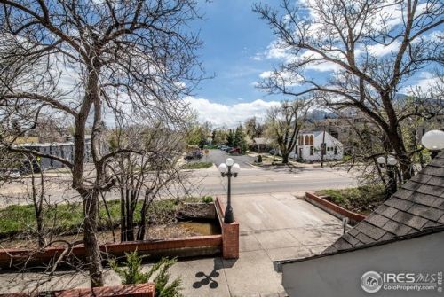 2201 Pearl St, Boulder CO  80302-4662 exterior
