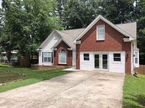 3388 Concord Cor, Conyers GA  30013-2374 exterior