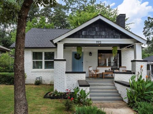 993 Burns Dr, Atlanta GA  30310-4631 exterior