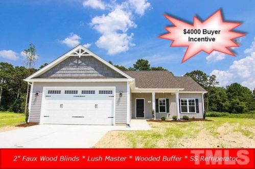 104 Rollingwood Ct, Dudley, NC 28333-9343