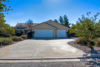23547 Carmena Rd, Ramona, CA 92065-4209