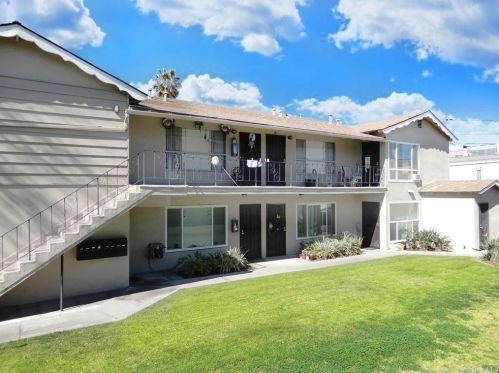 2209 Westport Dr, Anaheim, CA 92806-4140